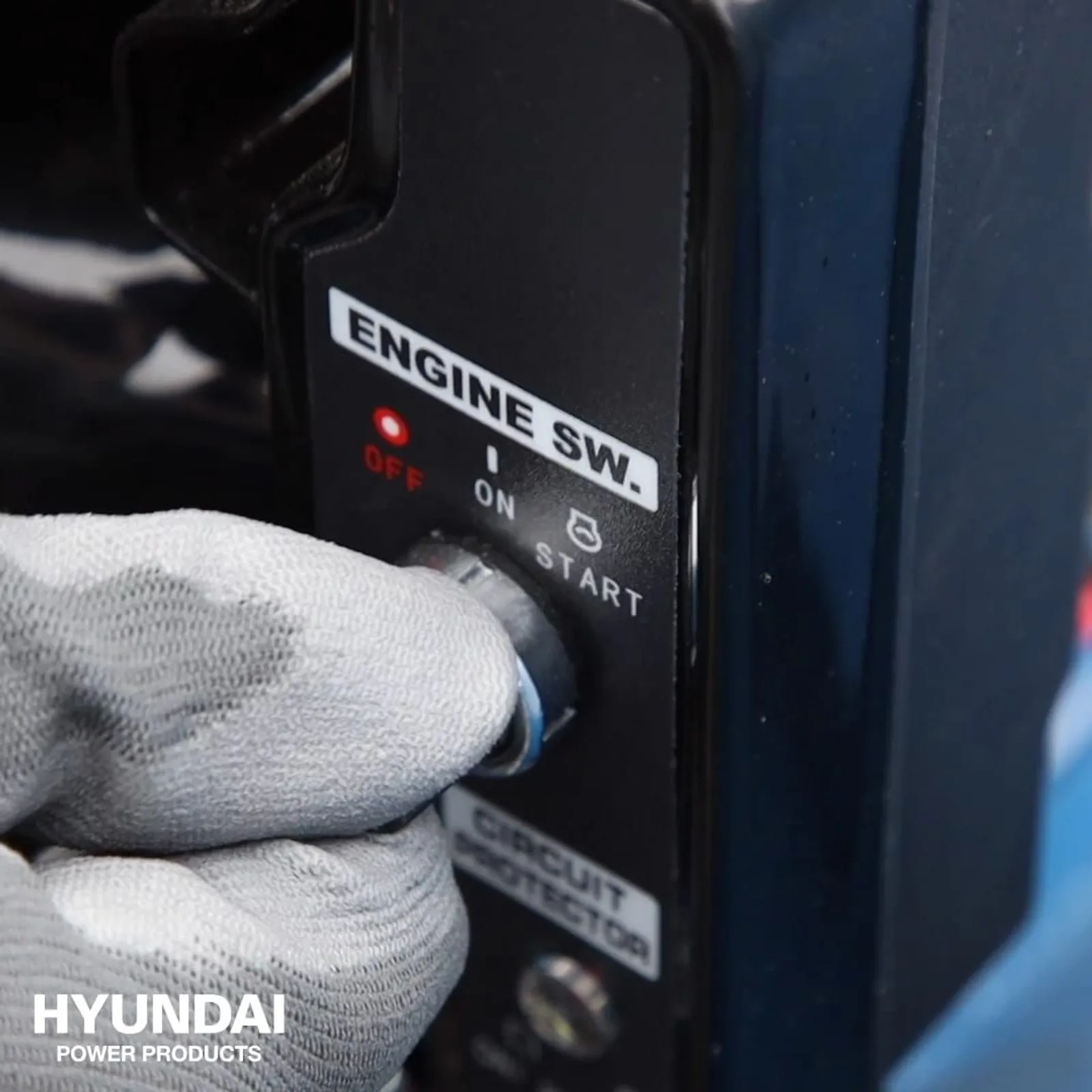 Flismaskin Hyundai 15 hk 420cc 9,1 kW — detalj 4
